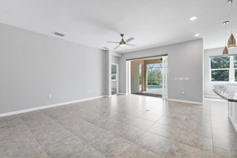 Casa en venta en Bradenton, Florida, 3 dormitorios, 194.54 m2 № 1553194 - foto 15