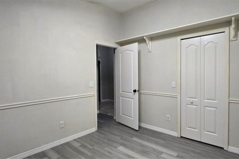 House in Valrico, Florida 3 bedrooms, 224.82 sq.m. № 2206935 - photo 18