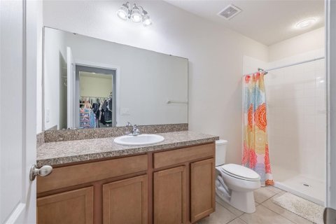 House in Gibsonton, Florida 3 bedrooms, 121.24 sq.m. № 1808327 - photo 19