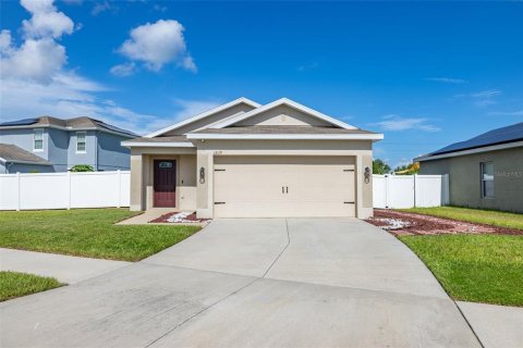 House in Gibsonton, Florida 3 bedrooms, 121.24 sq.m. № 1808327 - photo 2