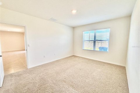 Casa en venta en Davenport, Florida, 4 dormitorios, 173.45 m2 № 2198088 - foto 11
