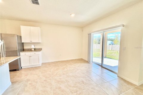 Casa en venta en Davenport, Florida, 4 dormitorios, 173.45 m2 № 2198088 - foto 9
