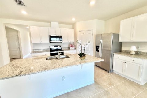 Casa en venta en Davenport, Florida, 4 dormitorios, 173.45 m2 № 2198088 - foto 6