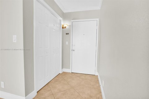 Copropriété à louer à Fort Lauderdale, Floride: 2 chambres, 111.48 m2 № 1956651 - photo 25