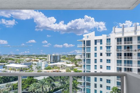 Copropriété à louer à Fort Lauderdale, Floride: 2 chambres, 111.48 m2 № 1956651 - photo 17