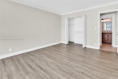 Copropriété à louer à Fort Lauderdale, Floride: 2 chambres, 111.48 m2 № 1956651 - photo 19