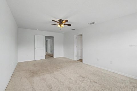 Villa ou maison à vendre à Ocala, Floride: 5 chambres, 247.21 m2 № 2201989 - photo 16