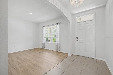 Villa ou maison à vendre à Ocala, Floride: 5 chambres, 247.21 m2 № 2201989 - photo 4