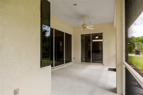 House in Parrish, Florida 3 bedrooms, 191.94 sq.m. № 2142685 - photo 15