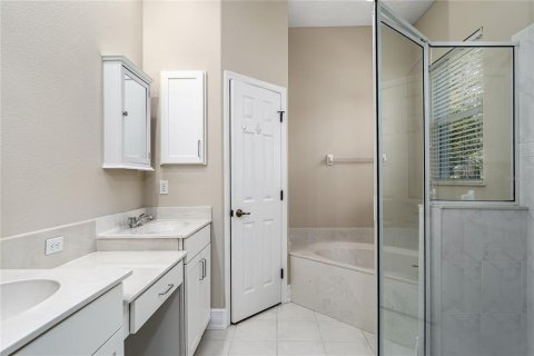 House in Parrish, Florida 3 bedrooms, 191.94 sq.m. № 2142685 - photo 11