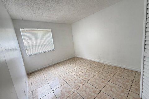 Copropriété à louer à Coral Springs, Floride: 3 chambres, 507.99 m2 № 2064237 - photo 7
