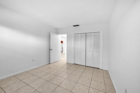 Apartment in Boca Raton, Florida 2 bedrooms, 92.9 sq.m. № 2398058 - photo 18