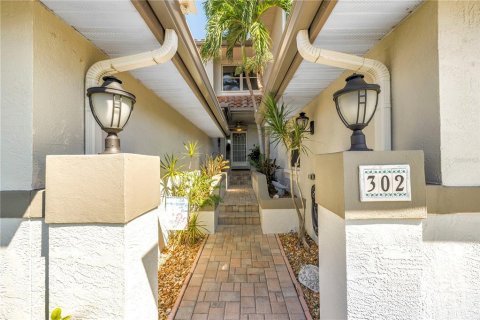 Adosado en venta en Tierra Verde, Florida, 3 dormitorios, 169.08 m2 № 2151387 - foto 6