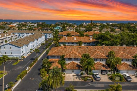 Adosado en venta en Tierra Verde, Florida, 3 dormitorios, 169.08 m2 № 2151387 - foto 5