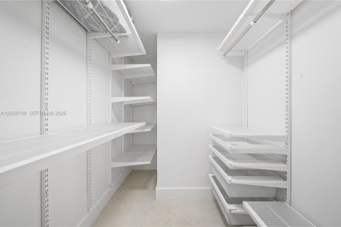 Купить кондоминиум в Майами, Флорида 2 спальни, 95.69м2, № 2158065 - фото 16