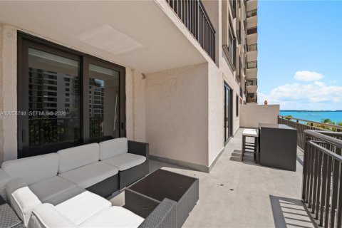 Купить кондоминиум в Майами, Флорида 2 спальни, 95.69м2, № 2158065 - фото 17