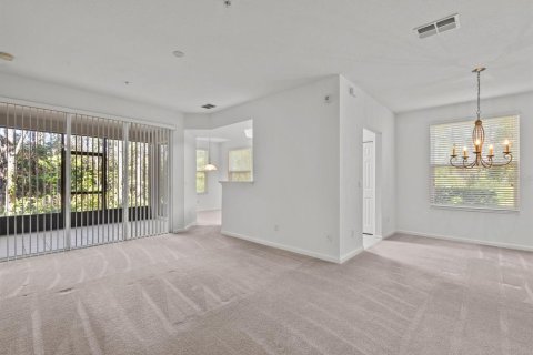 Condominio en alquiler en Davenport, Florida, 2 dormitorios, 139.73 m2 № 1673934 - foto 3