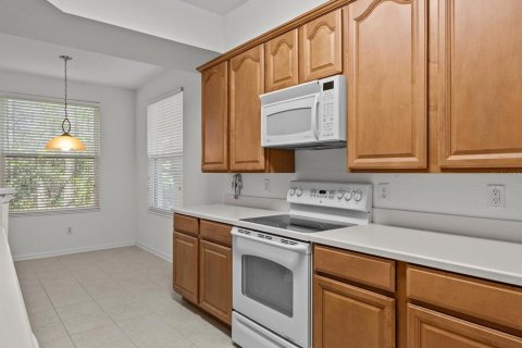 Condominio en alquiler en Davenport, Florida, 2 dormitorios, 139.73 m2 № 1673934 - foto 9