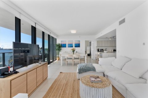 Купить кондоминиум в Майами, Флорида 3 спальни, 151.8м2, № 1974874 - фото 15