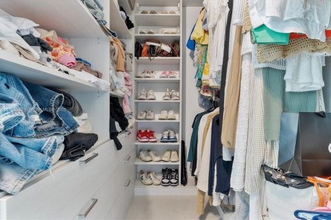 Купить кондоминиум в Майами, Флорида 3 спальни, 151.8м2, № 1974874 - фото 27