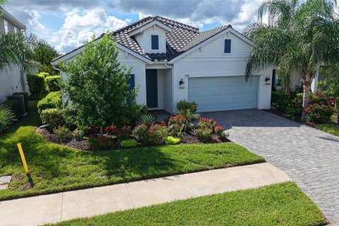 Villa ou maison à vendre à Sarasota, Floride: 4 chambres, 280.47 m2 № 2403314 - photo 2