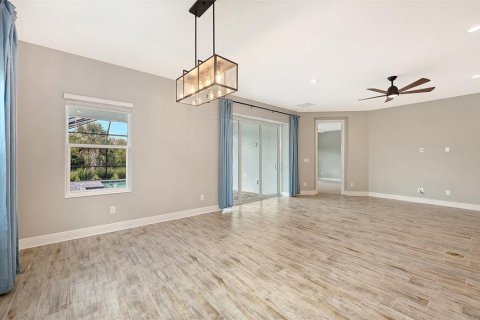 Villa ou maison à vendre à Sarasota, Floride: 4 chambres, 280.47 m2 № 2403314 - photo 19