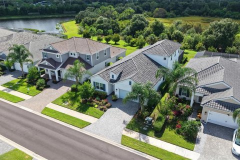 Villa ou maison à vendre à Sarasota, Floride: 4 chambres, 280.47 m2 № 2403314 - photo 11