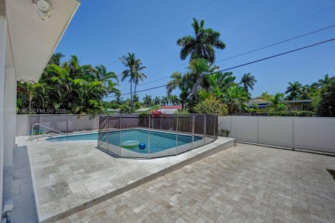 Casa en venta en Hollywood, Florida, 4 dormitorios, 197.6 m2 № 2066335 - foto 12