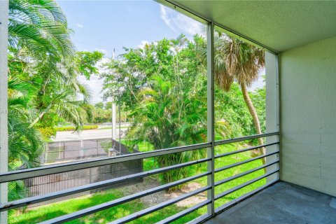 Copropriété à louer à Sunrise, Floride: 2 chambres, 87.7 m2 № 2059591 - photo 7