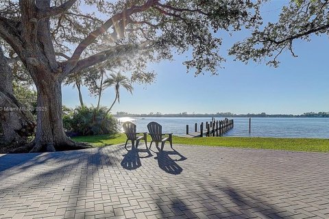 Land in Port Charlotte, Florida № 2158559 - photo 4