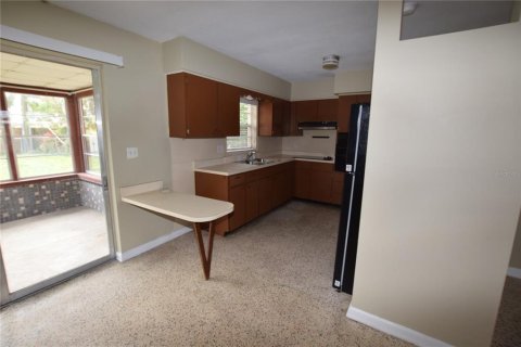 Casa en alquiler en Orlando, Florida, 3 dormitorios, 106.56 m2 № 1849388 - foto 10