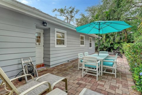 House in Sarasota, Florida 2 bedrooms, 102.01 sq.m. № 2195297 - photo 28