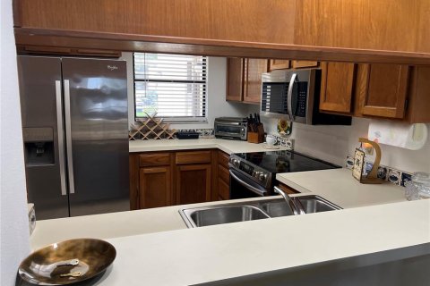 Condo in Oldsmar, Florida, 2 bedrooms  № 2235519 - photo 13