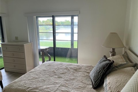 Condo in Oldsmar, Florida, 2 bedrooms  № 2235519 - photo 17