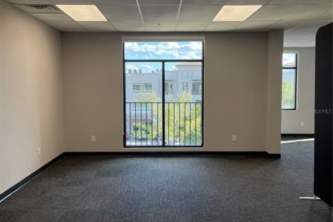 Commercial property in Orlando, Florida 71.16 sq.m. № 2211278 - photo 2