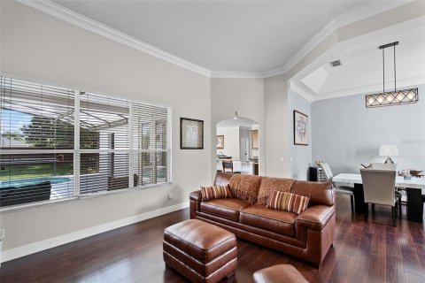 House in Orlando, Florida 4 bedrooms, 205.41 sq.m. № 1795987 - photo 4