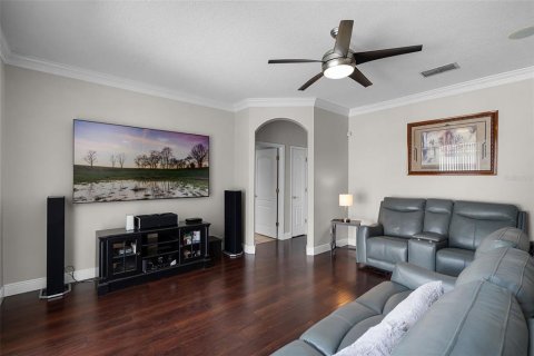 House in Orlando, Florida 4 bedrooms, 205.41 sq.m. № 1795987 - photo 13