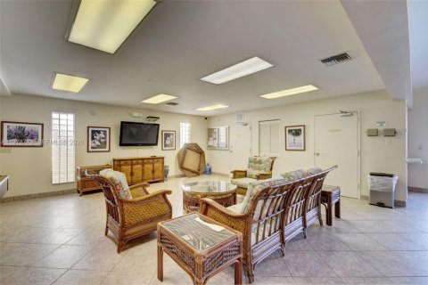 Villa ou maison à vendre à Delray Beach, Floride: 3 chambres, 189.06 m2 № 2052075 - photo 28