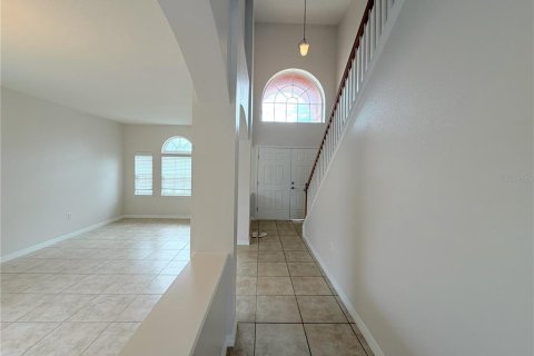 Villa ou maison à vendre à Davenport, Floride: 5 chambres, 277.22 m2 № 2388638 - photo 8