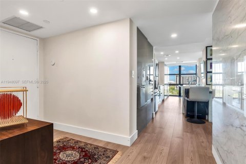 Copropriété à louer à Miami, Floride: 2 chambres, 154.31 m2 № 2004126 - photo 6