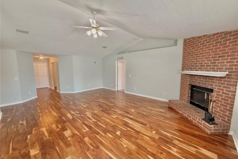 House in Palm Coast, Florida 3 bedrooms, 187.29 sq.m. № 2230498 - photo 16