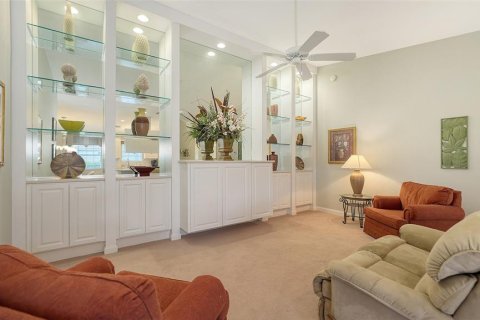 House in Venice, Florida 2 bedrooms, 140.56 sq.m. № 1839870 - photo 11