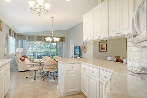 House in Venice, Florida 2 bedrooms, 140.56 sq.m. № 1839870 - photo 13