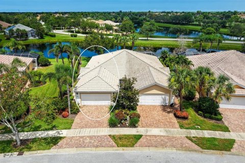 House in Venice, Florida 2 bedrooms, 140.56 sq.m. № 1839870 - photo 4