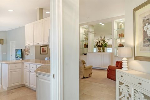 House in Venice, Florida 2 bedrooms, 140.56 sq.m. № 1839870 - photo 9