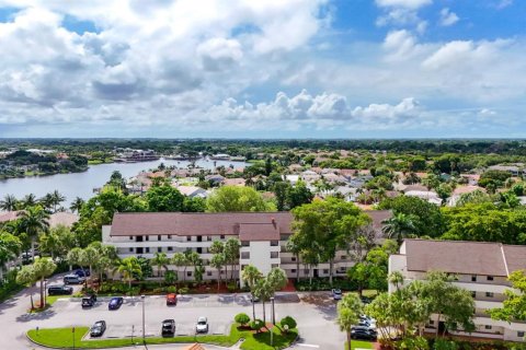 Condo in Wellington, Florida, 3 bedrooms  № 2270095