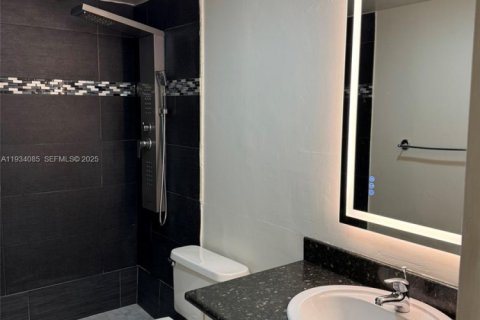 Снять в аренду кондоминиум в Халландейл-Бич, Флорида 1 спальня, 81.38м2, № 1992402 - фото 20