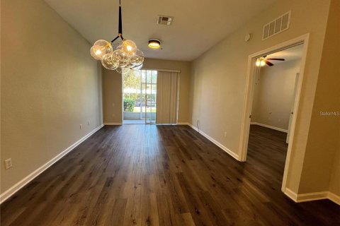 Condominio en alquiler en Orlando, Florida, 2 dormitorios, 103.31 m2 № 1914421 - foto 4