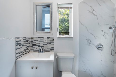 Villa ou maison à vendre à Miami Gardens, Floride: 4 chambres, 117.43 m2 № 2064002 - photo 18