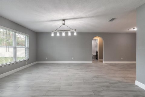Villa ou maison à vendre à New Smyrna Beach, Floride: 3 chambres, 210.14 m2 № 2235619 - photo 23